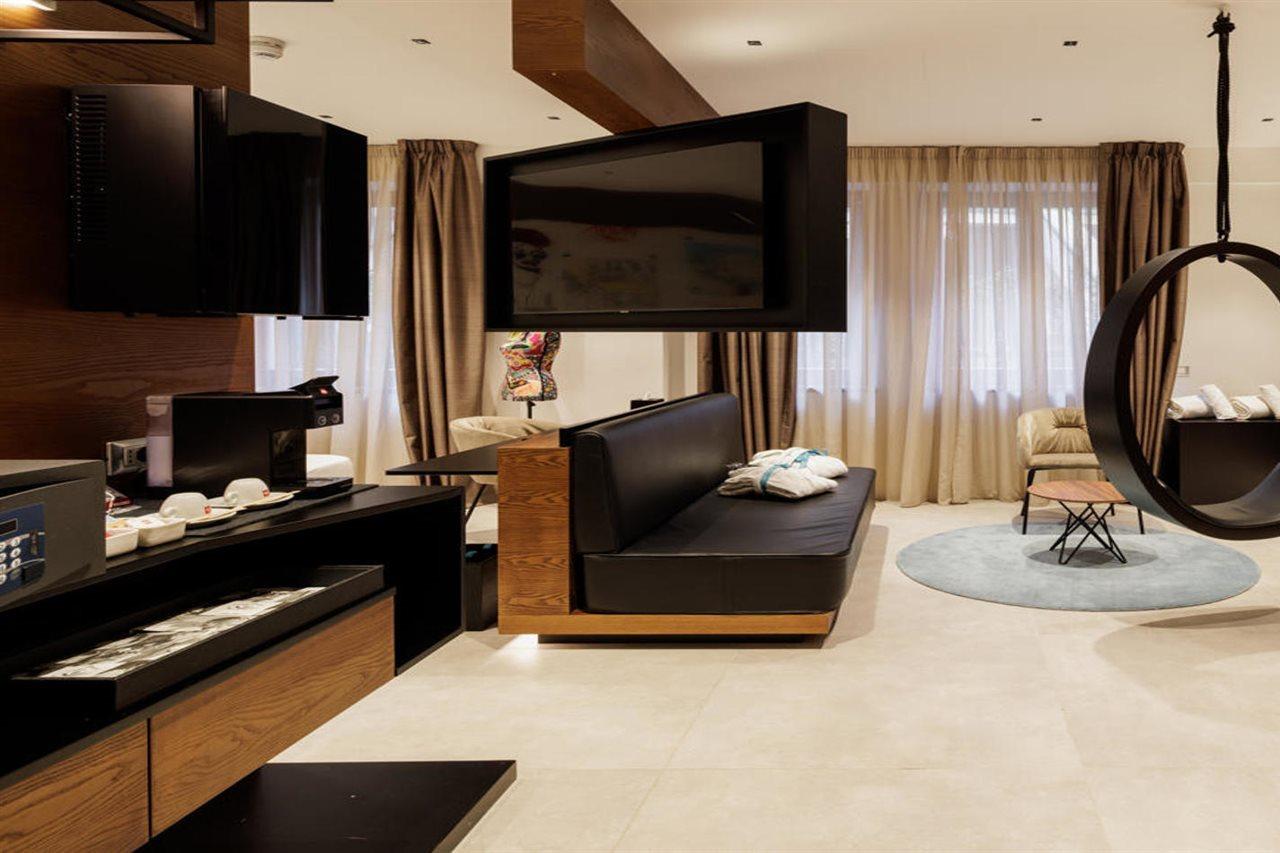 The Corner Duomo Hotel Milan Luaran gambar