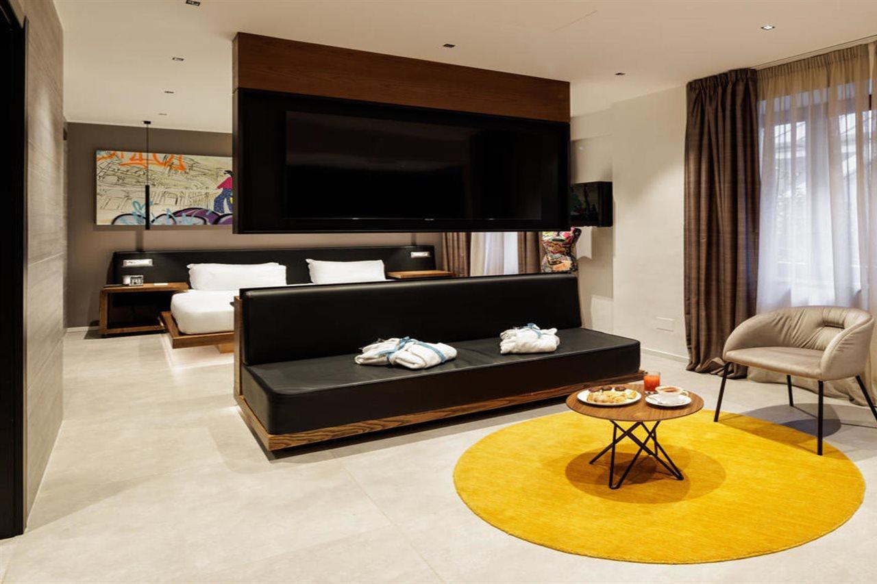 The Corner Duomo Hotel Milan Luaran gambar