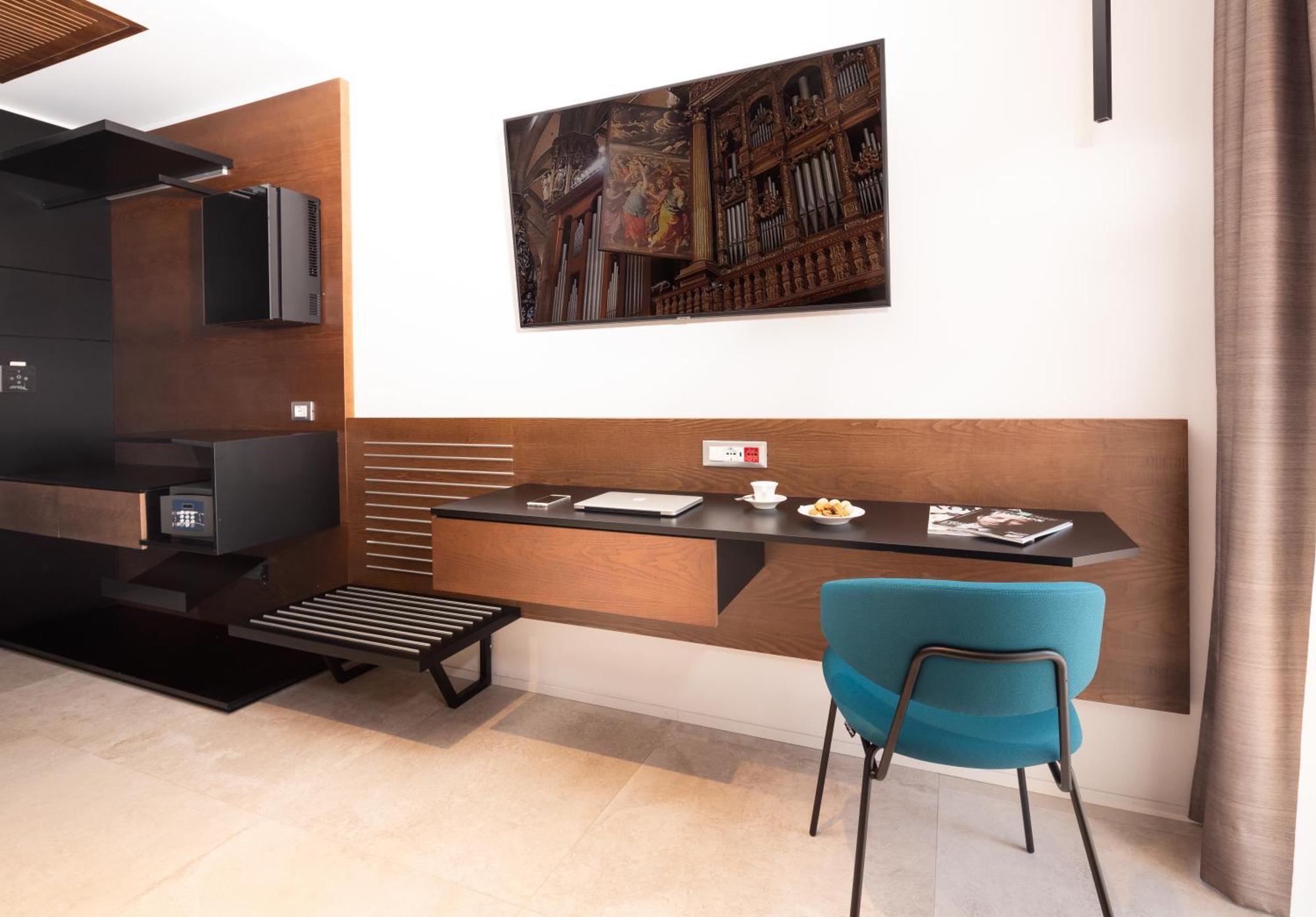 The Corner Duomo Hotel Milan Bilik gambar